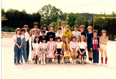 Photo De Classe CM2 De 1983 ECOLE SAINT JOSEPH Copains D Avant