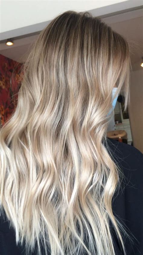 Vanille Blonde Hair Video Hair Highlights Blonde Hair Inspiration