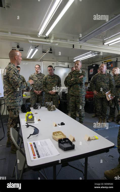 Us Marines With 1st Maintenance Battalion Speak To Lt Gen Michael