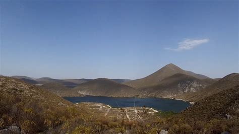 Una Vista Espectacular Buscando Agua En El Cerro De Las Brujas