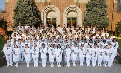 [100+] Nurses Graduation Pictures | Wallpapers.com