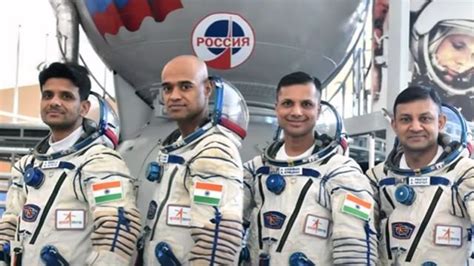 PM Modi announces names of astronauts of Gaganyaan human space flight ...