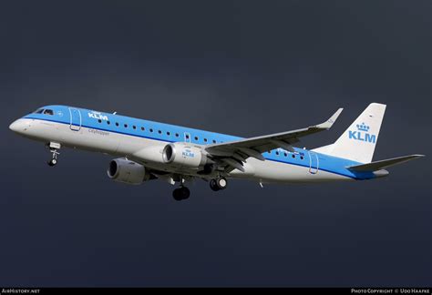 Aircraft Photo Of Ph Ezy Embraer Std Erj Std Klm