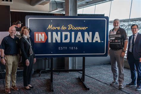 Indiana unveils new highway welcome signs that use tourism agency campaign