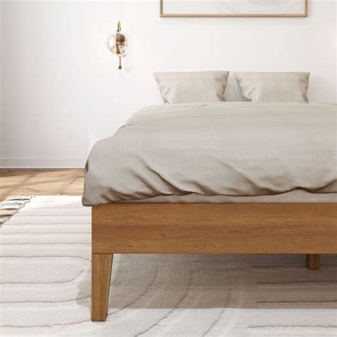 Queen-Size Platform Bed Frame – Plank+Beam