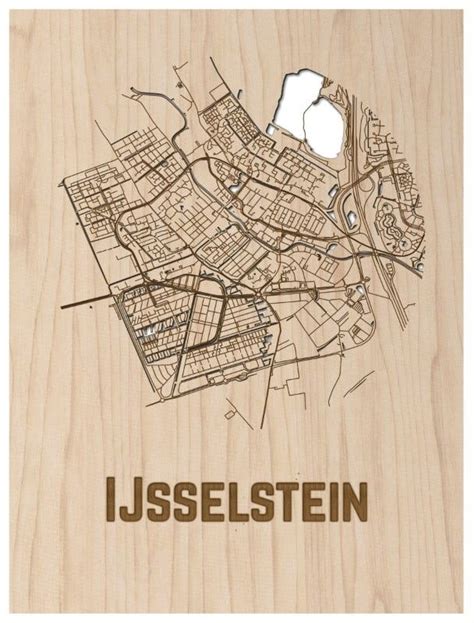 Unieke Plattegrond Van IJsselstein In Hout Gegraveerd En Gesneden