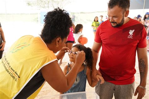 Moradores Das Comunidades P R Do Sol E Sol Nascente Fazem Exames De