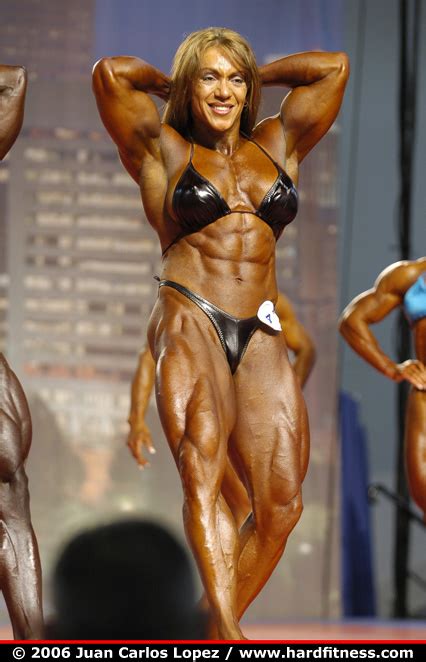 Yaxeni Oriquen Prejudging 2006 Arnold Classic Figure