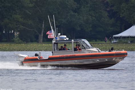 Us Coast Guard Patrol Boat August 17 2019 Boat Water Crafts