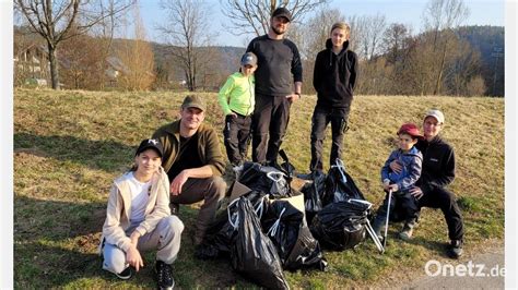 Jugend des Fischereivereins Schmidmühlen säubert Ufer von Unrat Onetz