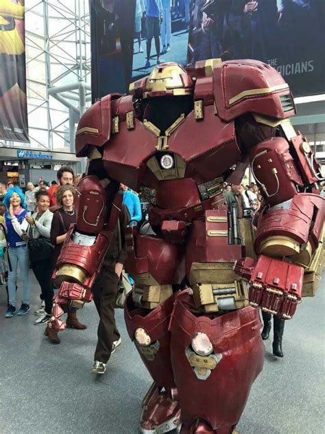 Pin By Chris Nyc On The Avengers Artwork Cosplay Etc Iron Man