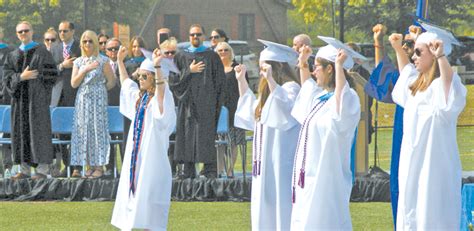 2017 Suffield High School Graduation - The Suffield Observer