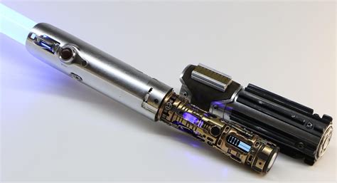 RO-LIGHTSABERS: REY SKYWALKER Lightsaber