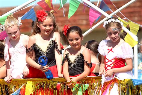 Island Theme Announced For Carson Valley Days Parade Serving Minden