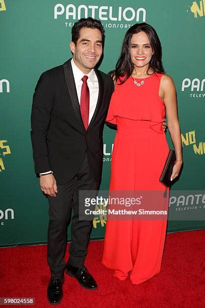 146 Premiere Of Pantelion Films No Manches Frida Arrivals Stock Photos