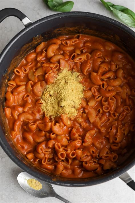 Creamy Vegan 1 Pot Pasta Recipe Flora And Vino