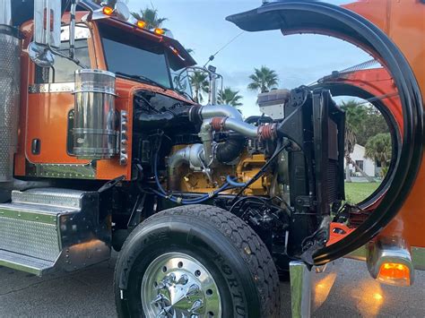 2012 PETERBILT 388 DUMP TRUCK - CAA Heavy Equipment