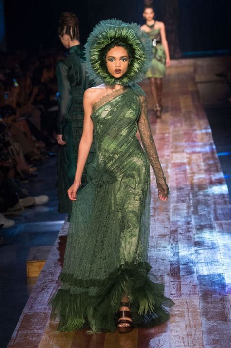 Défilé Jean Paul Gaultier Haute Couture Automne hiver 2016 2017 Paris