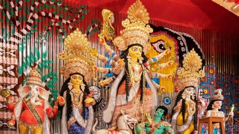 Durga Puja in Kolkata - Why You Should Never Miss - Tusk Travel