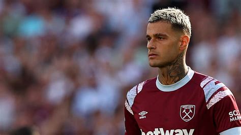 Gianluca Scamacca Atalanta Sign West Ham Striker