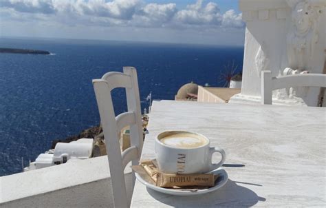 Sunsets Cafe In Santorini Oia Greeka