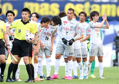 10人の川崎fが敗戦 優勝は22日以降に／詳細 サッカーライブ速報写真ニュース 日刊スポーツ