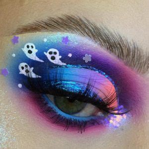 40 Spooky Halloween Makeup Transformation Ideas Space Ghosts Eye