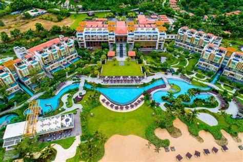 The Best 5-Star Hotels in Hue, Vietnam