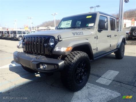 2021 Sting Gray Jeep Gladiator Willys 4x4 140460651 Photo 13