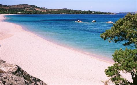 Sardinia Cannigione: hotels, beaches, things to do and see : Wonderful Sardinia