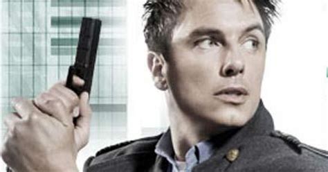 Torchwood Miracle day la BBC censure une scène de sexe gay Premiere fr