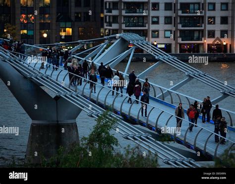 London Millennium Bridge Stock Photo - Alamy