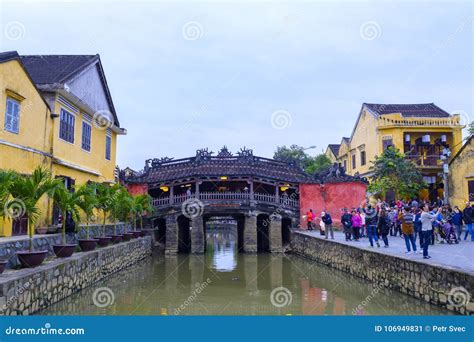 Pont Japonais Dans Hoi An Du Centre Photo Ditorial Image Du Japon