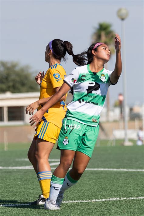 Nadia Jim Nez Santos Laguna Vs Tigres Femenil Sub J