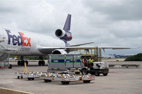 FedEx obtiene certificación CEIV Pharma de IATA para mejorar la cadena