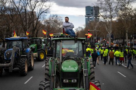 EU set to move ahead with landmark climate plan despite farmer protests ...