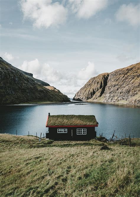 Nature Mountains Lake Small House Lodge Village Archipelago