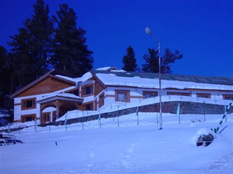 Hotel Royal Park Gulmarg- Online Booking of Romantic Honeymoon Packages ...