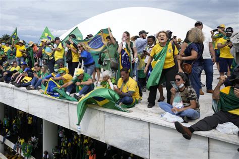 Bolsonaro Supporters Storm Brazils Capital As Ex President Is Believed