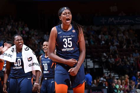 WNBA: Jonquel Jones scored 25 points in the Sun’s 88-77 win over Fever ...