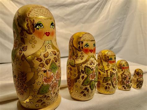 Vintage Wooden Russian Nesting Dolls Hand Painted Gold Foiled Wood