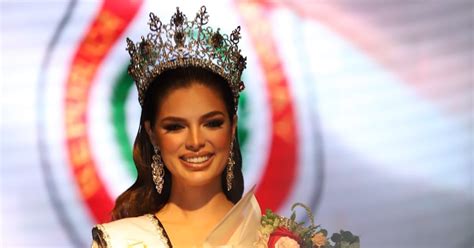 La Naci N Nadia Ferreira Fue Coronada Como La Miss Universo Paraguay