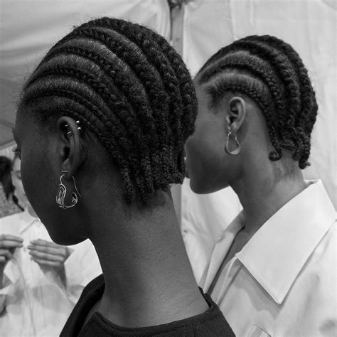 Épinglé Par Ira Sur Tranças En 2024 Coiffure Cheveux Naturels Idée