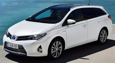 Toyota Auris Touring Sports Hybrid Specs Performance