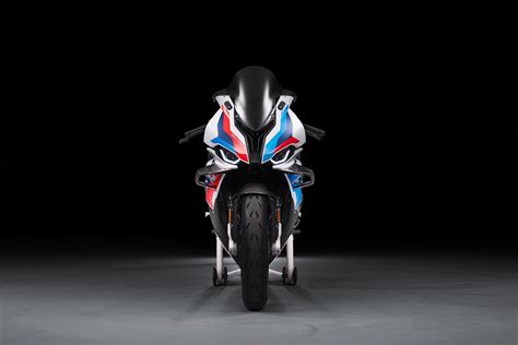 Bmw M 1000 Rr La Primera Motorsport Con 212 Cv Y 170 Kg