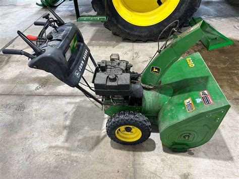 John Deere D Walk Behind Snow Blower Stage Starts And Runs