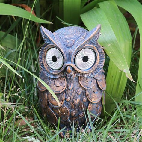 Dnoifne Owl Outdoor Garden Ornaments Solar Garden Owl Garden Decor