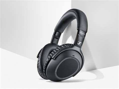 Sennheiser PXC 550-II wireless headphones with up to 20 hours of ...