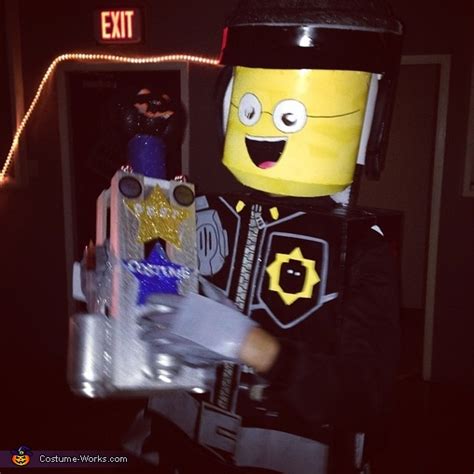 Good Cop / Bad Cop Lego Costume | Last Minute Costume Ideas