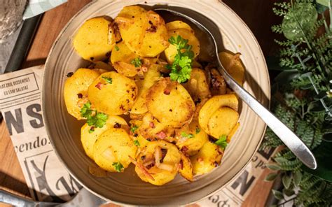 Knusprige Bratkartoffeln in der Heißluftfritteuse AirFryer